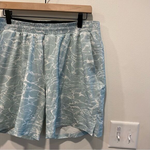 Lululemon Channel Cross Swim Short 7” men’s XL - Picture 4 of 11